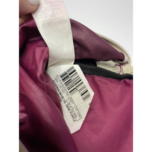 Quechua Decathlon 10L Dark Purple Backpack 14x10" Zip Up FLAW - Picture 7 of 7